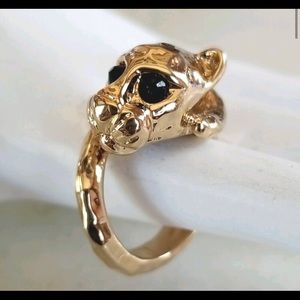 Ladies Gold Tone Jet Eyes Panther Ring SZ 7.5 🐆💍